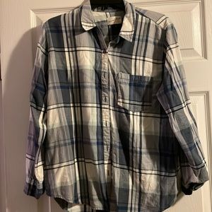 Universal threads long sleeve shirt